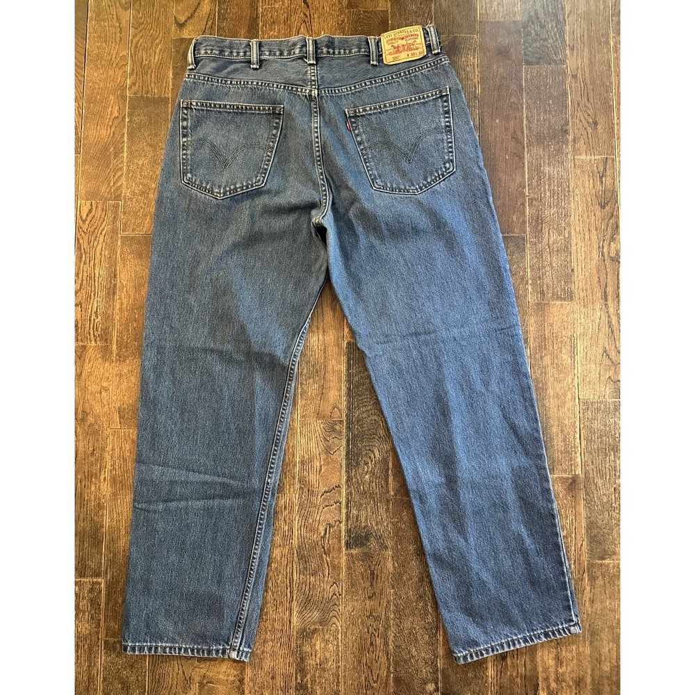 Levis Jeans 550 Relaxed Fit Blue Medium Wash Mens Size 38x32 High Rise - Picture 2 of 10